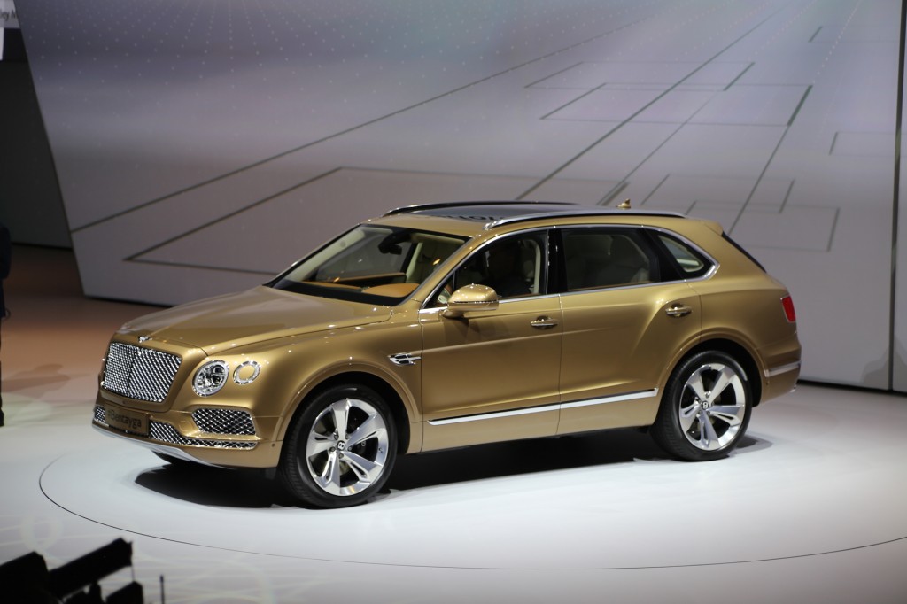Hodinky Breitling sú luxusným doplnkom, ktorý zdvojnásobí cenu Bentley Bentaygy!