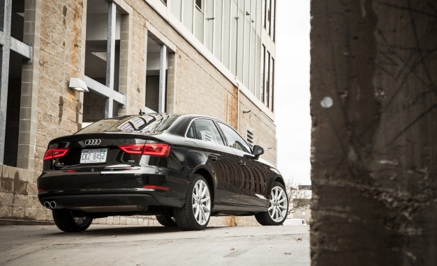 Podvod so skutočnými hodnotami emisnej kontroly sa týka počtu takmer pol milióna vozidliel Podvod so skutočnými hodnotami emisnej kontroly sa týka počtu takmer pol milióna vozidliel