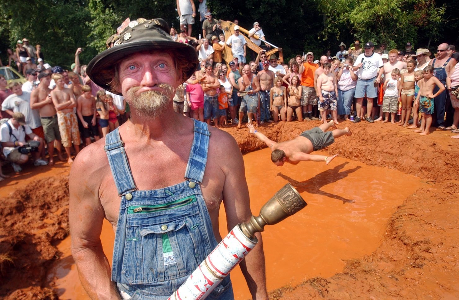 Contestants Get Dirty At Annual Redneck Games