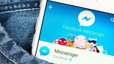 Facebook otvára Messenger