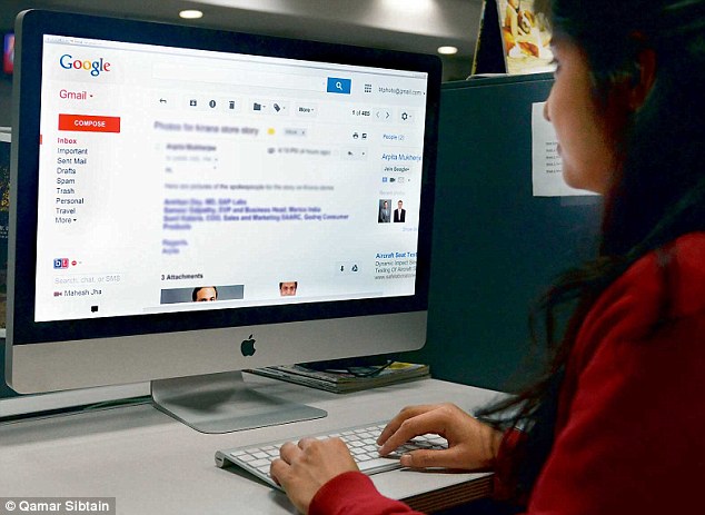 1411420923370_wps_1_A_office_girl_using_gmail