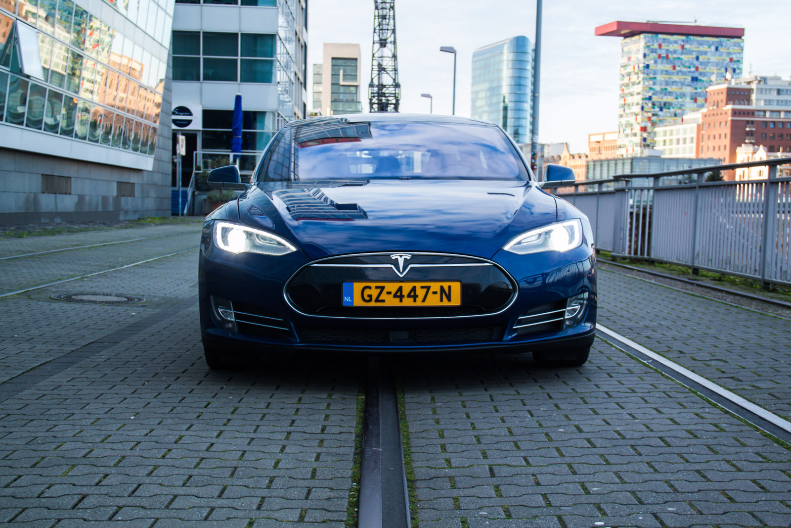 Tesla-Roadtrip-11-van-12