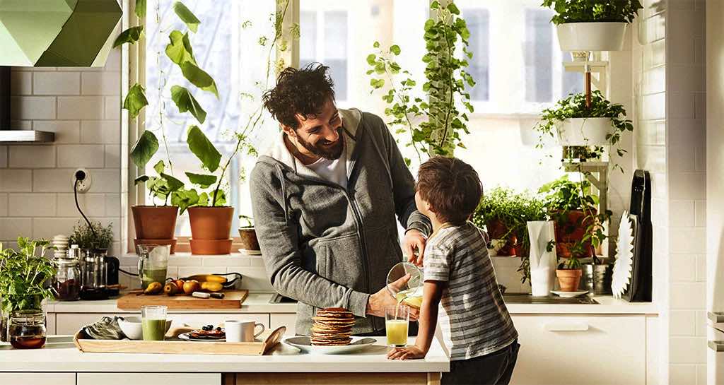 ikea-ikea-catalogue-cover__1364301231237-s4