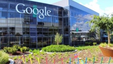 Google spúšťa interné