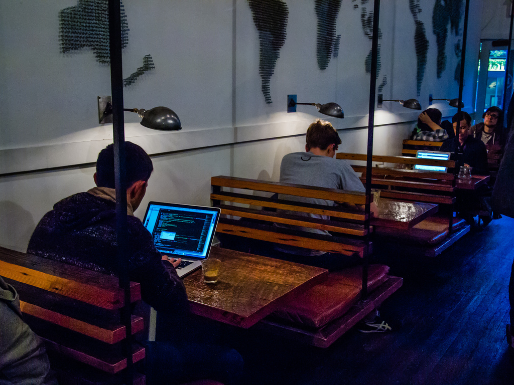 8213199022_565bc158cf_b