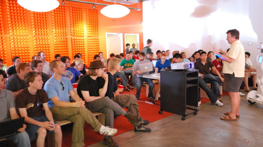 Paul_Graham_talking_about_Prototype_Day_at_Y_Combinator_Summer_2009