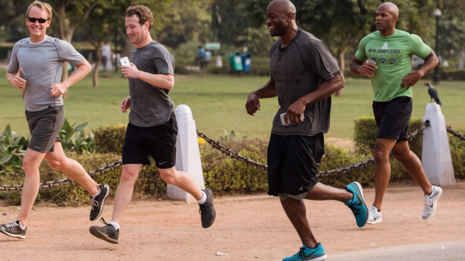 Mark-Zuckerberg-wants-us-to-run-a-mile-a-day-in-2016-but-hes-doing-it-wrong