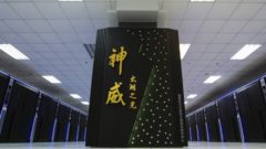 Čínsky superpočítač strojnásobil