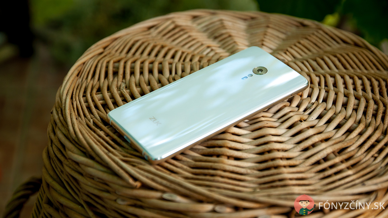 zuk-z2-pro-recenzia-nahlad2