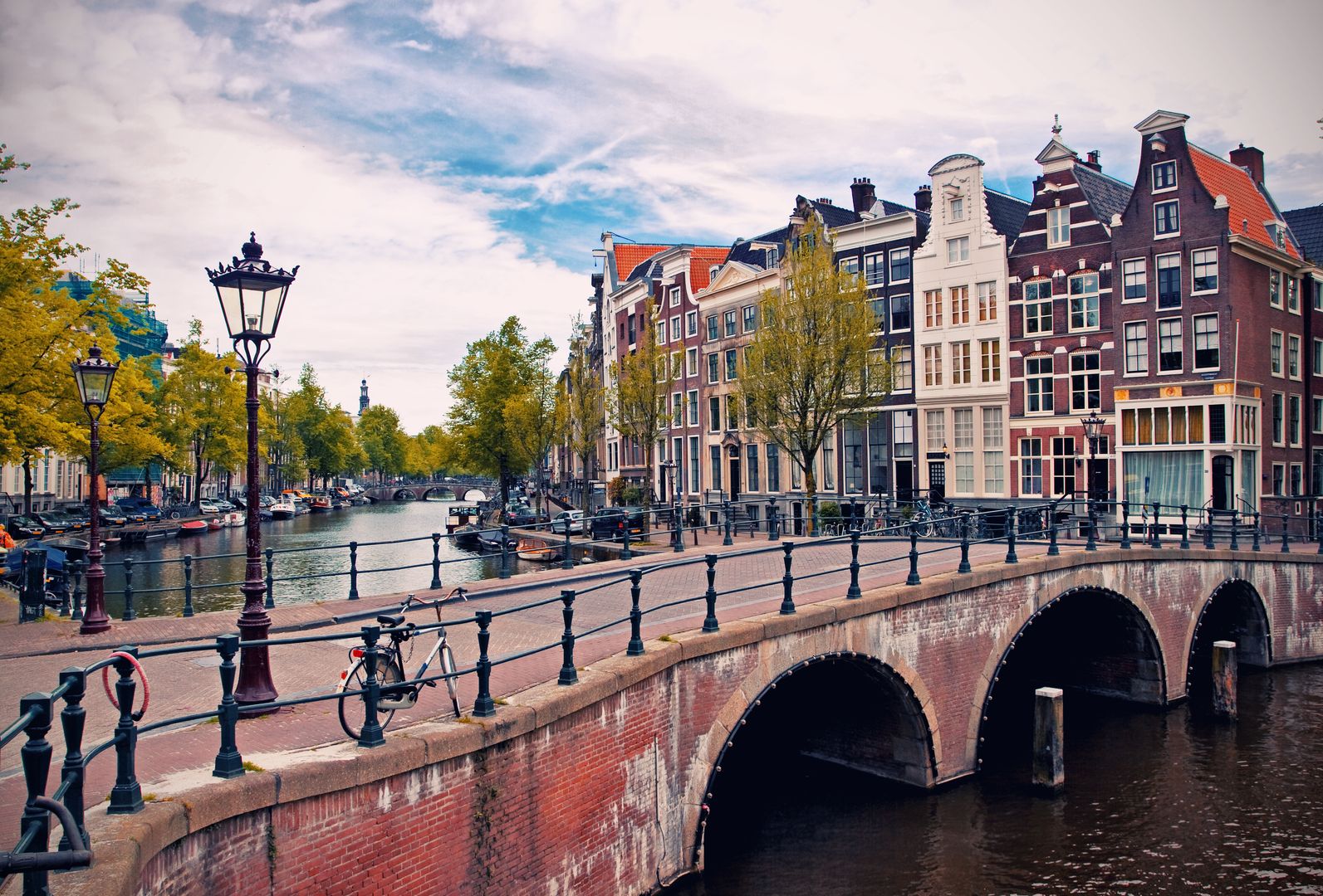 amsterdam_romanticky-jpg_1777371895