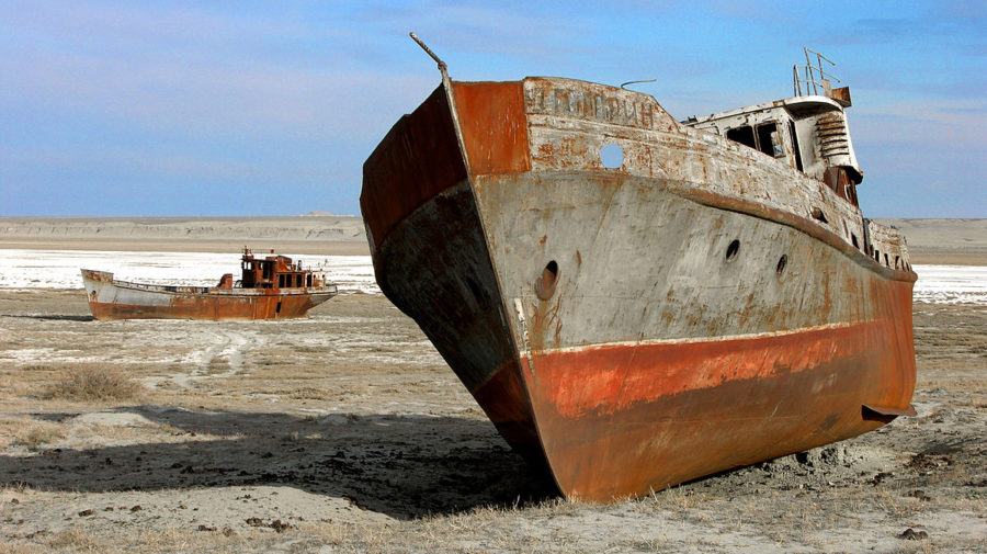 the_aral_sea_is_drying_up-_bay_of_zhalanash_ship_cemetery_aralsk_kazakhstan