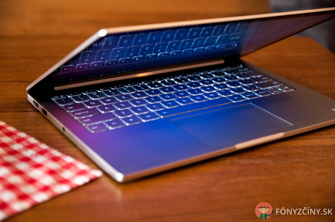 xiaomi-mi-notebook-air-recenzia-4