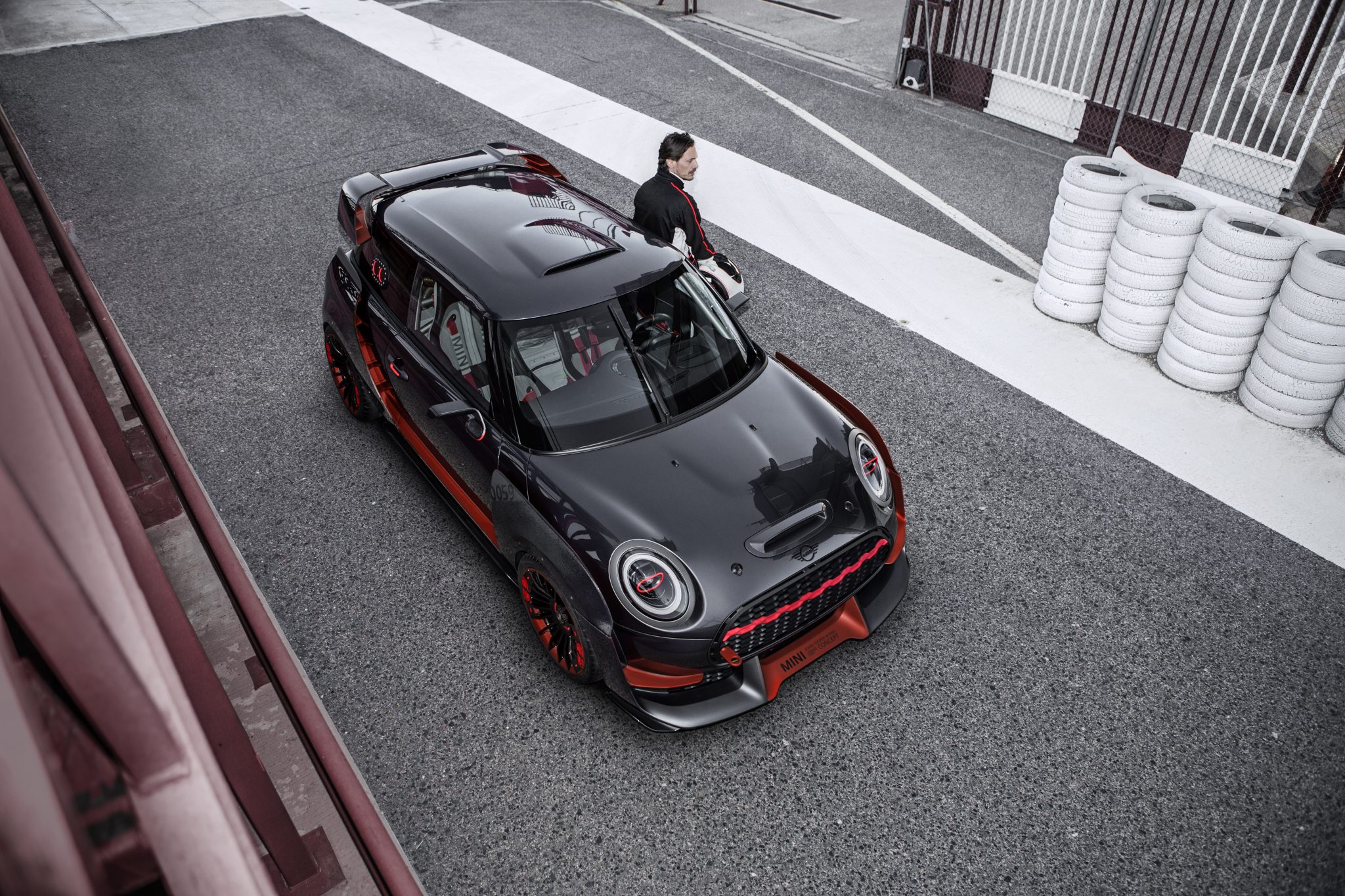 p90275445_highres_mini-john-cooper-wor