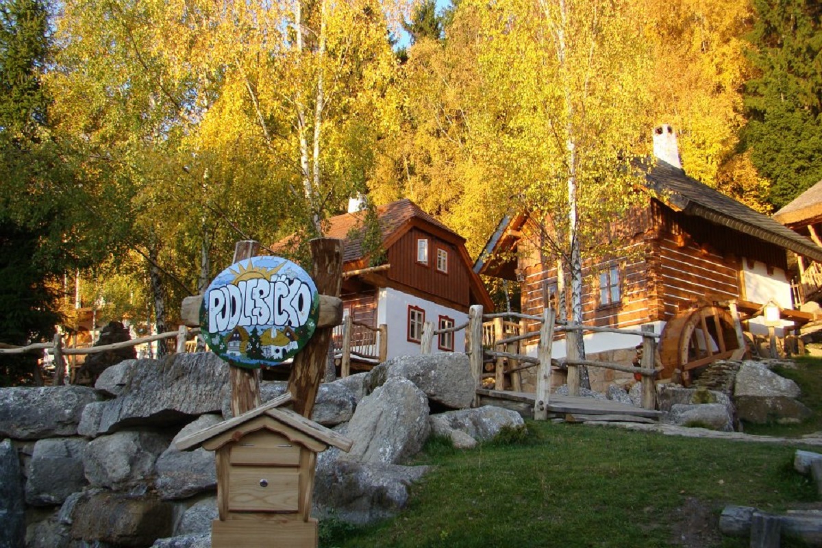 506_456949461015190_355134560_n