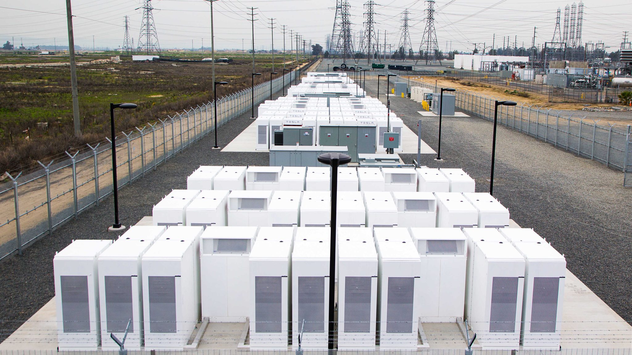 tesla_powerpack_2