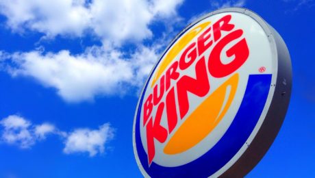 Kráľ hamburgerov sa