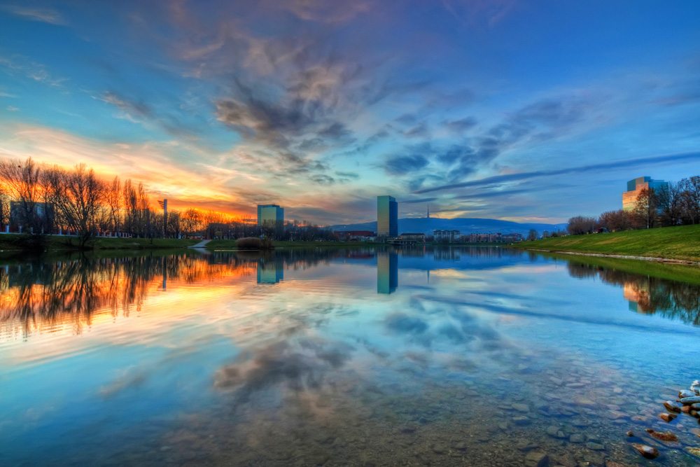 5584594082_442592fa7f_o