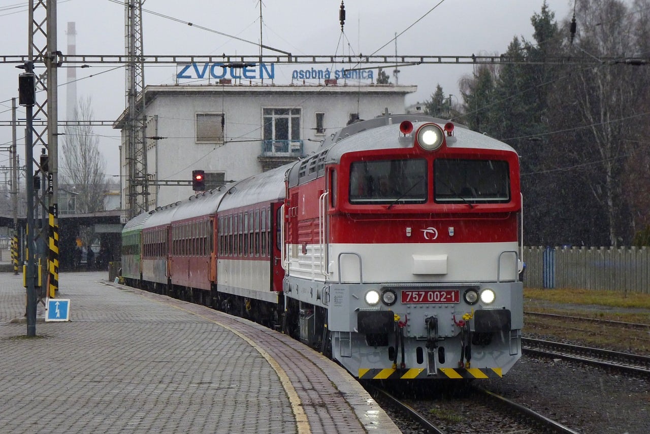 vlak_Zvolen