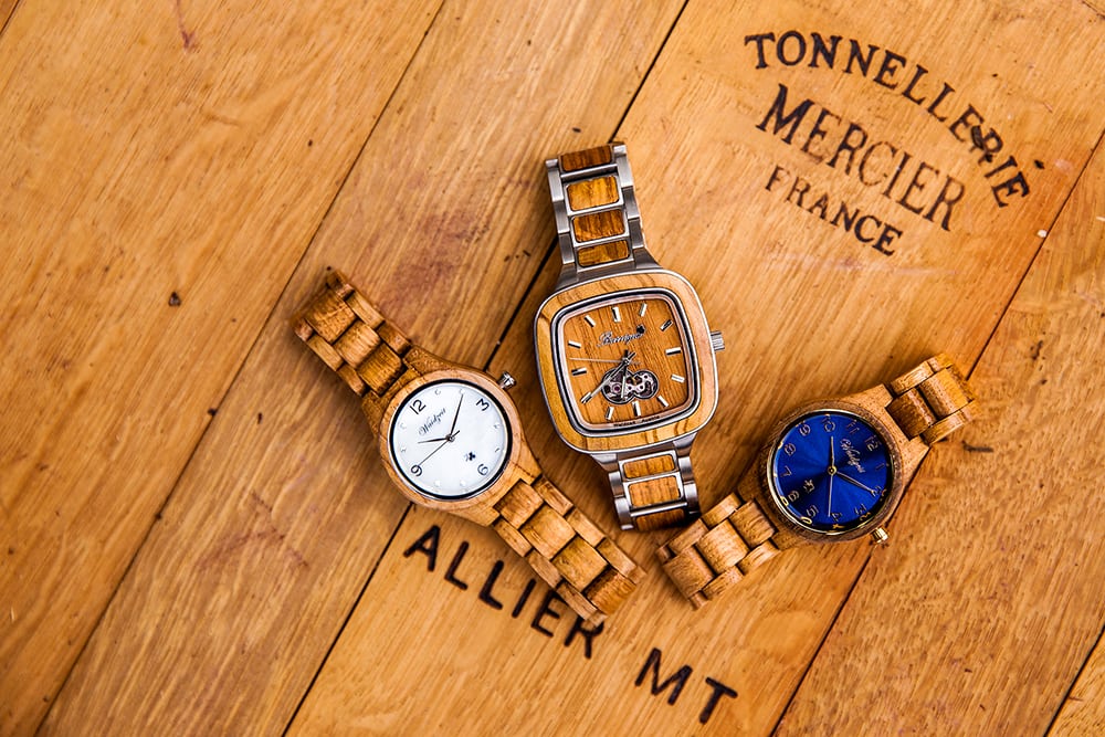 drevene hodinky z vinoveho sudu