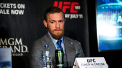 Hriešnik Conor McGregor
