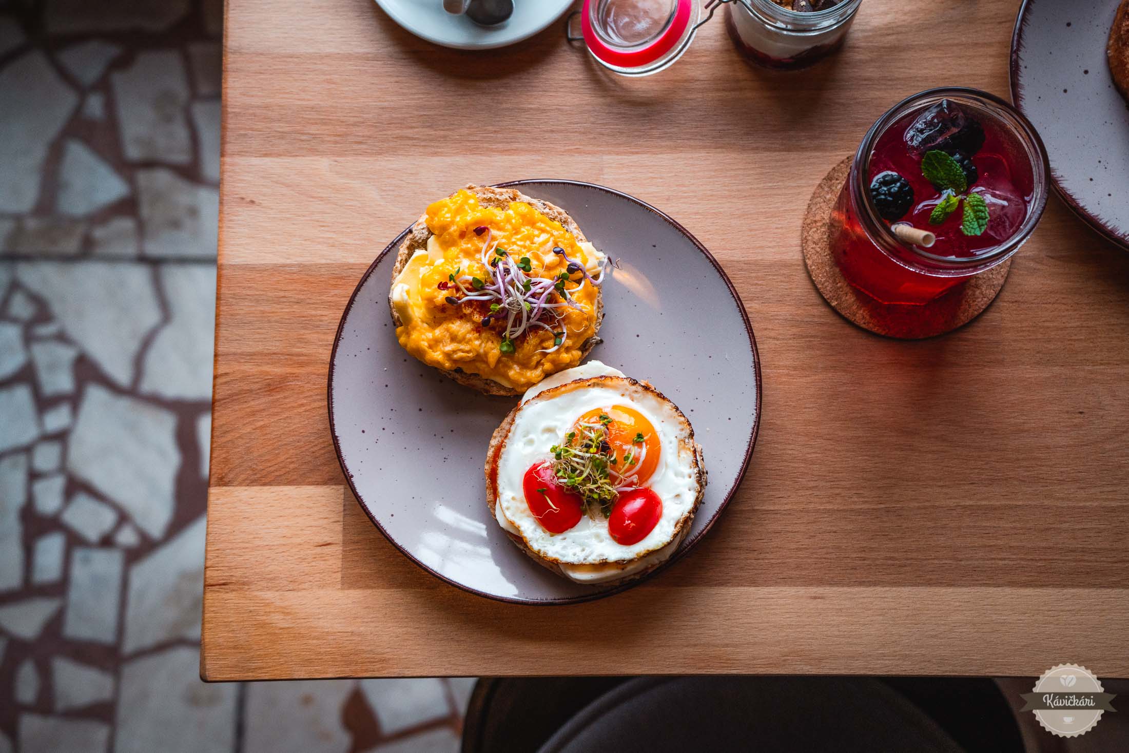 kaviaren-spacirka-bratislava-63