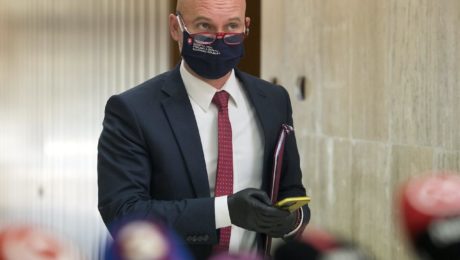 ANKETA: Odoberanie „falošných