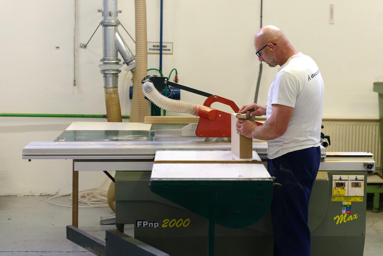 Decodom, nábytok, výroba, zamestnanie, práca, nezamestnanosť, prepúšťanie