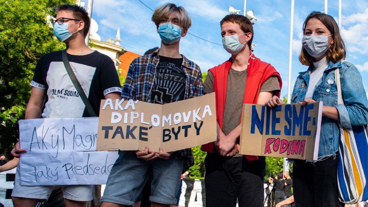 kollár protest študenti
