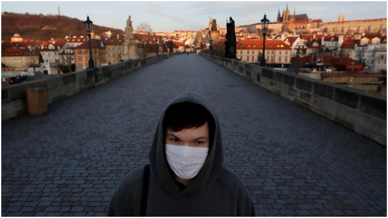 Praha Karlov most korona