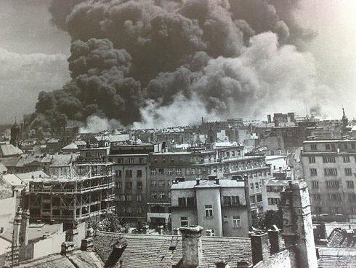 bombardovanie Bratislavy