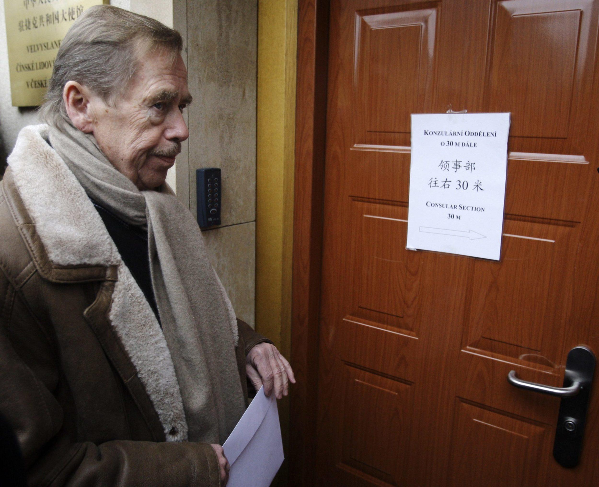 20100106_112059_Czech_Republic_China_Protest_PJO1010071018