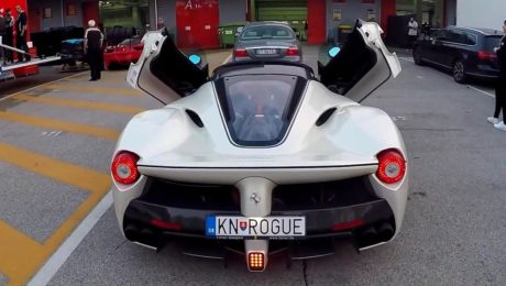 auto ferrari LaFerrari Aperta