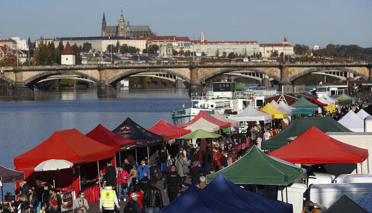 Virus_Outbreak_Czech_Republic089294736237