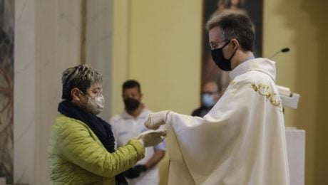 kostol, omša, koronavírus