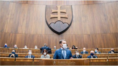 Hlavu Matoviča žiadajú