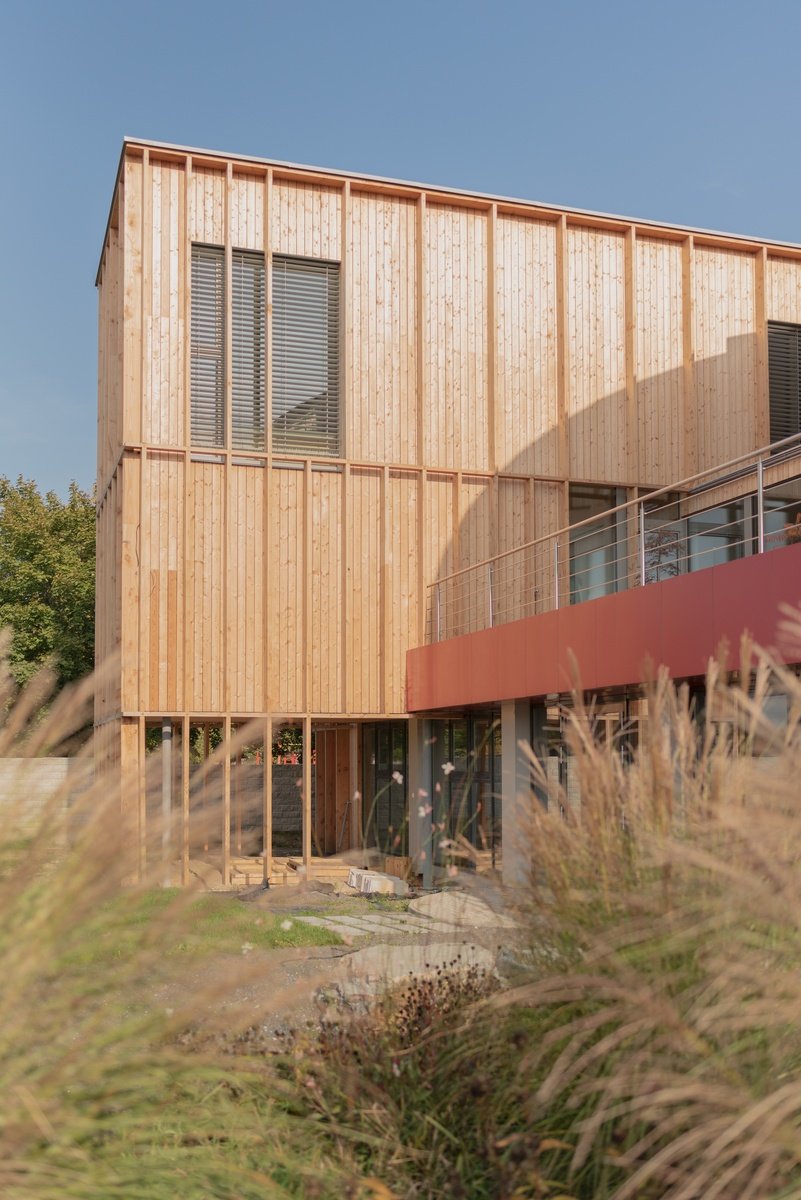 Kubis Architekti, dentálne cetrum, Hlohovec, architektúra, drevostavba, prístavba