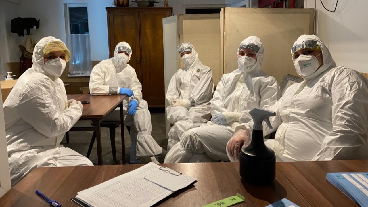 testovanie covid korona zdravotníci