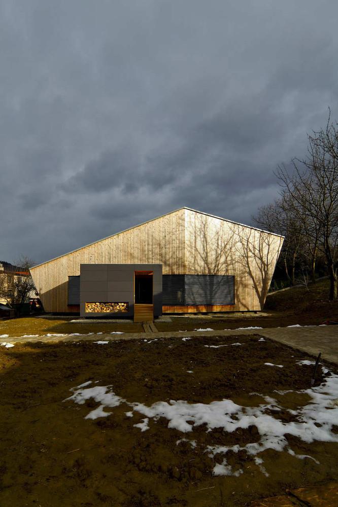 Pokorny Architekti, Dano Veselský, architektúra, design, chata, chalupa, rodinný dom, považská bystrica