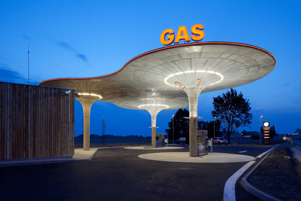 Atelier SAD, Tomas Soucek, architektúra design čerpacia stanica, benzinka, pumpa, galanta