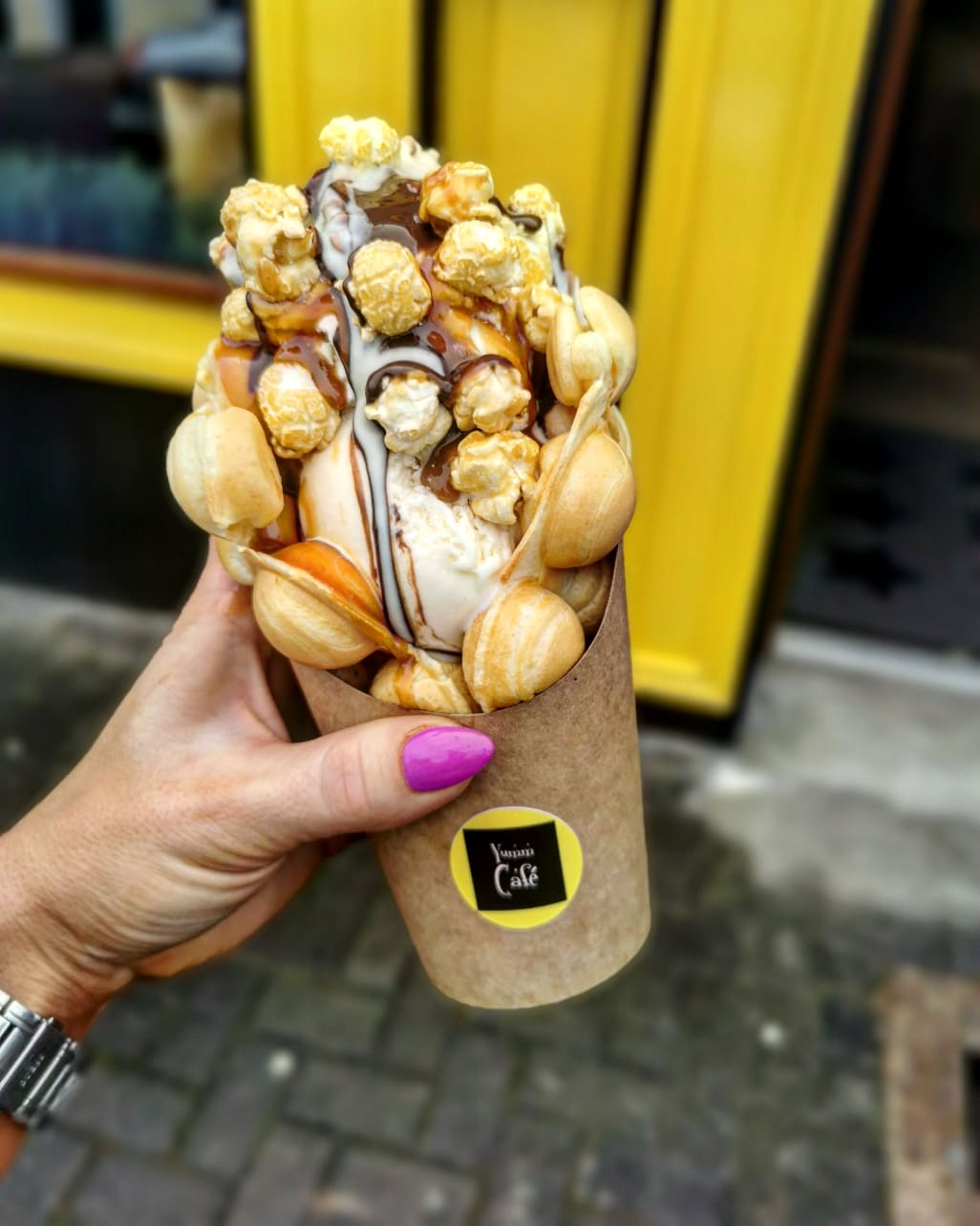 Petra Krivá Yumm Café