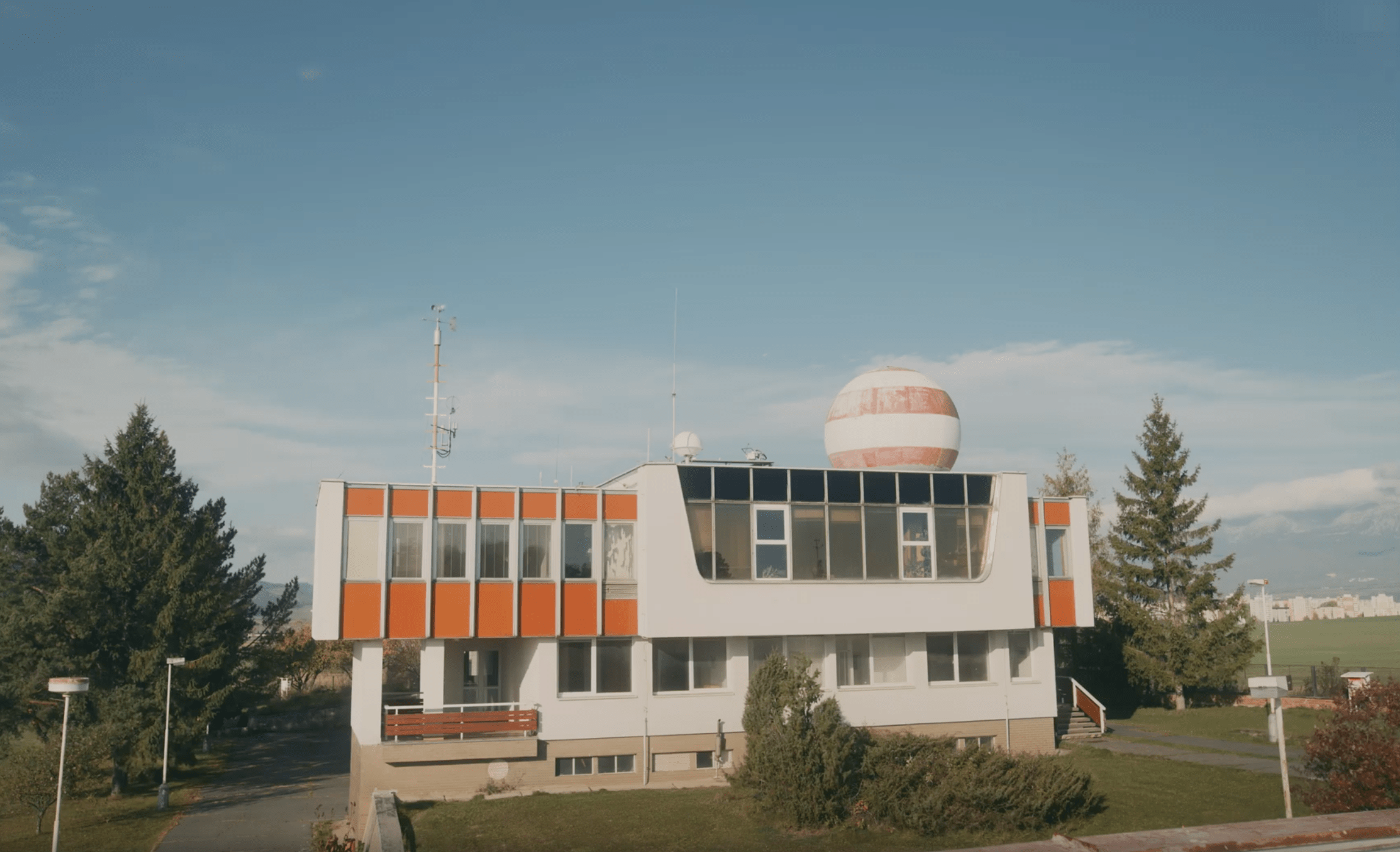 Viera Mecková, Ikony, architektúra