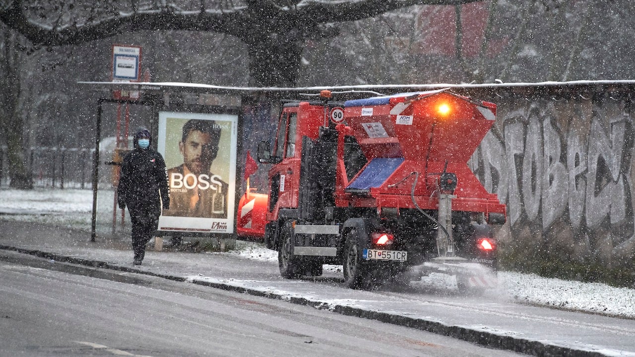 bratislava sneh sneženie kalamita