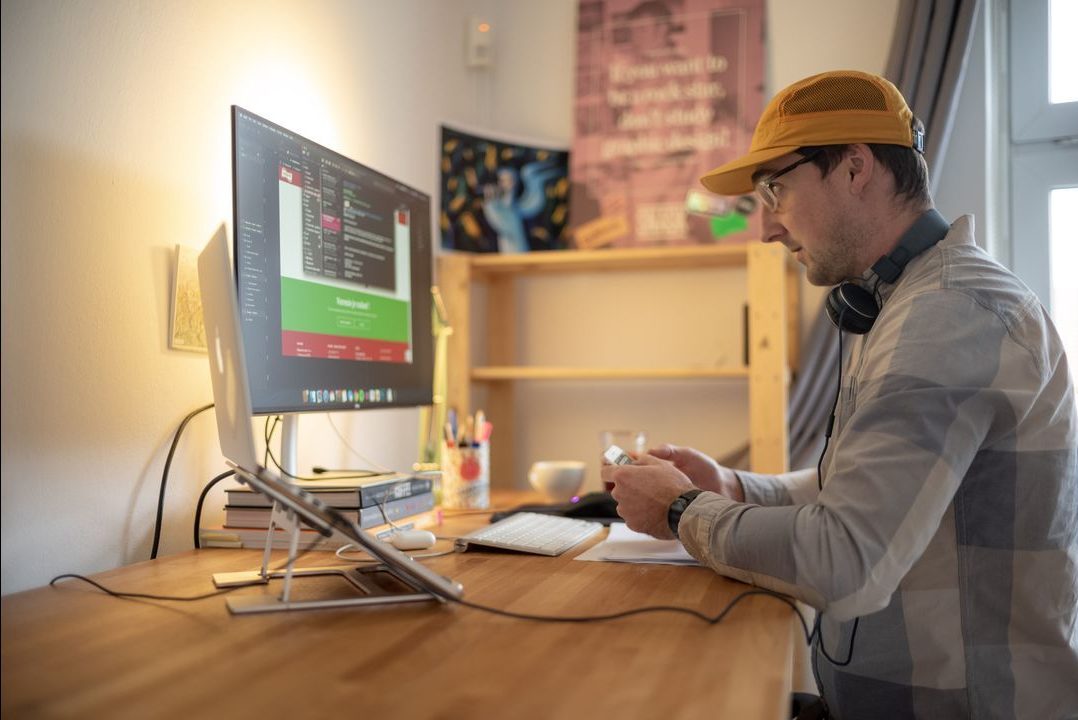 Freelanceri vysvetľujú v čom je lepší coworking ako práca z domu