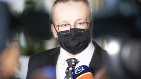 bývalý šéf SIS Vladimír Pčolinský