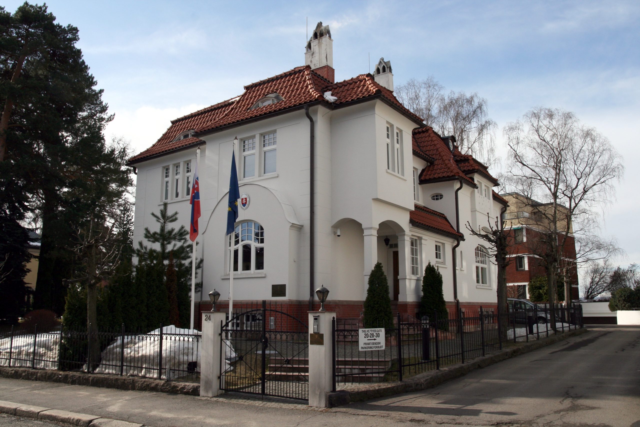 velvyslanectvo, diplomati, slovenský dom