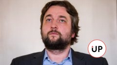 Ľuboš Blaha statusmi