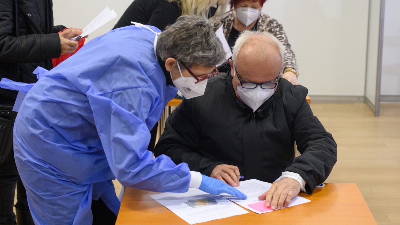 senior Covid-19 očkovanie koronavírus slovensko