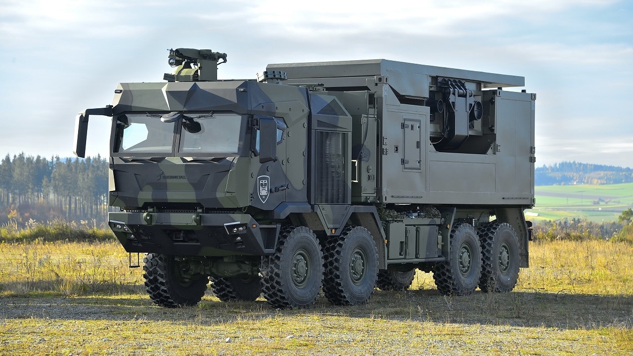 Vojenský nákladiak