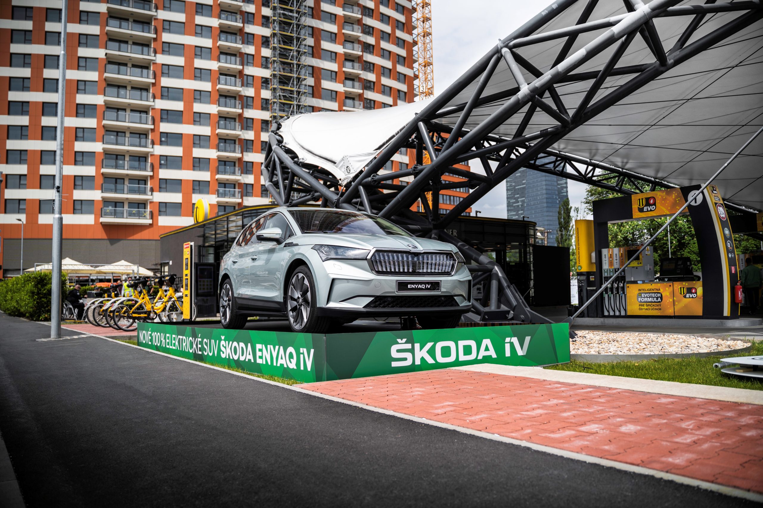 skoda_enyaq_pumpa