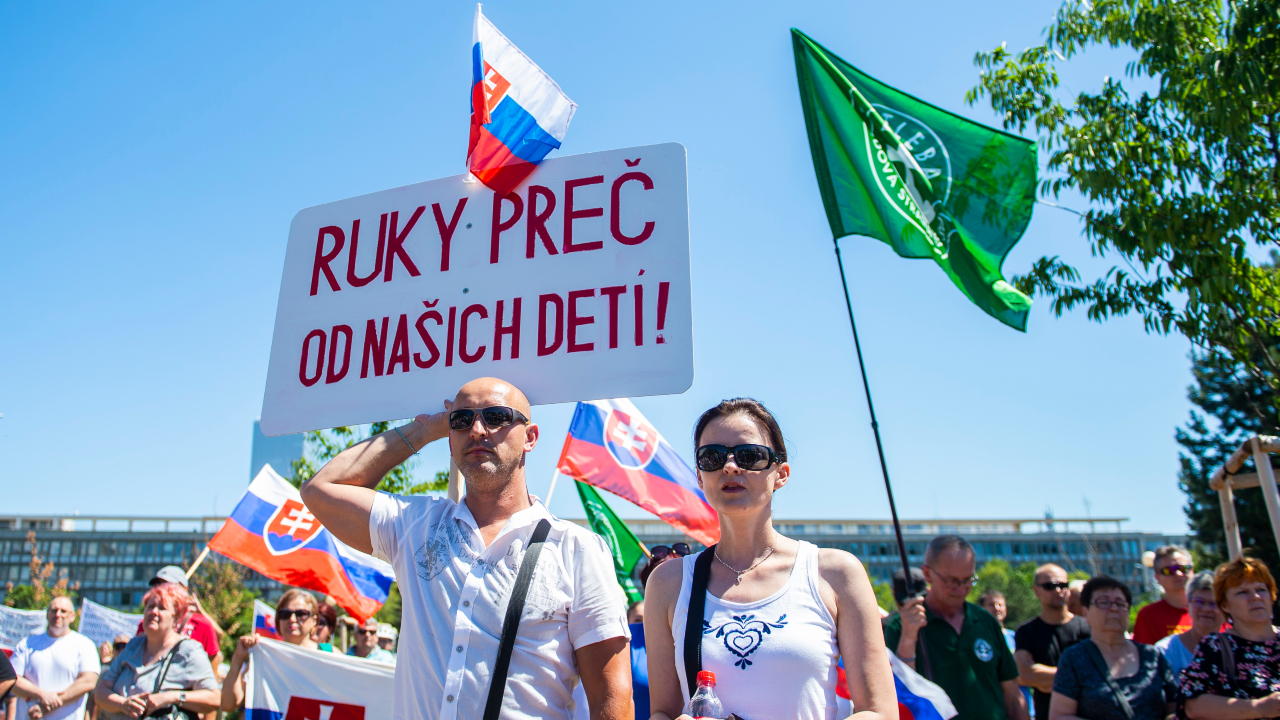 protest, pandemia, kotleba